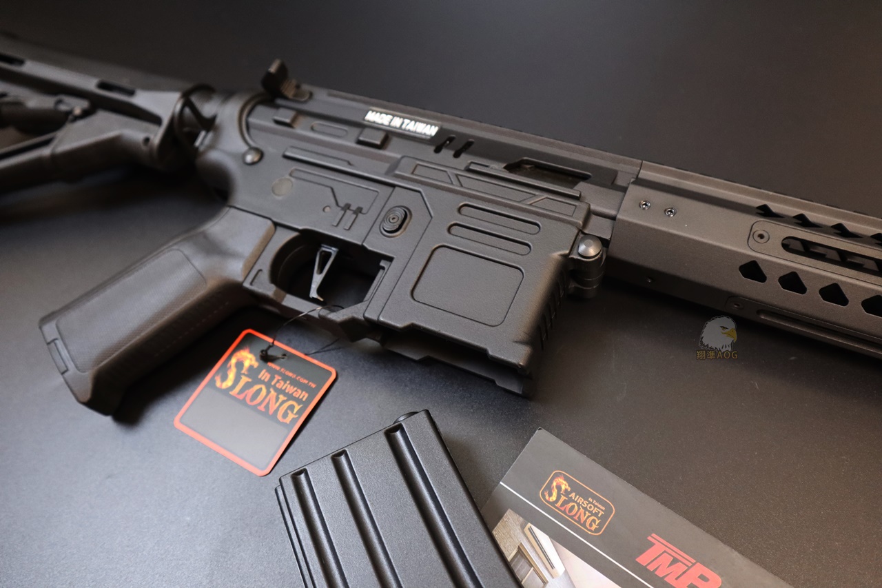 SLONG神龙电动枪-MK8 9.3 M-LOK M4电动枪-伸缩托长枪图8