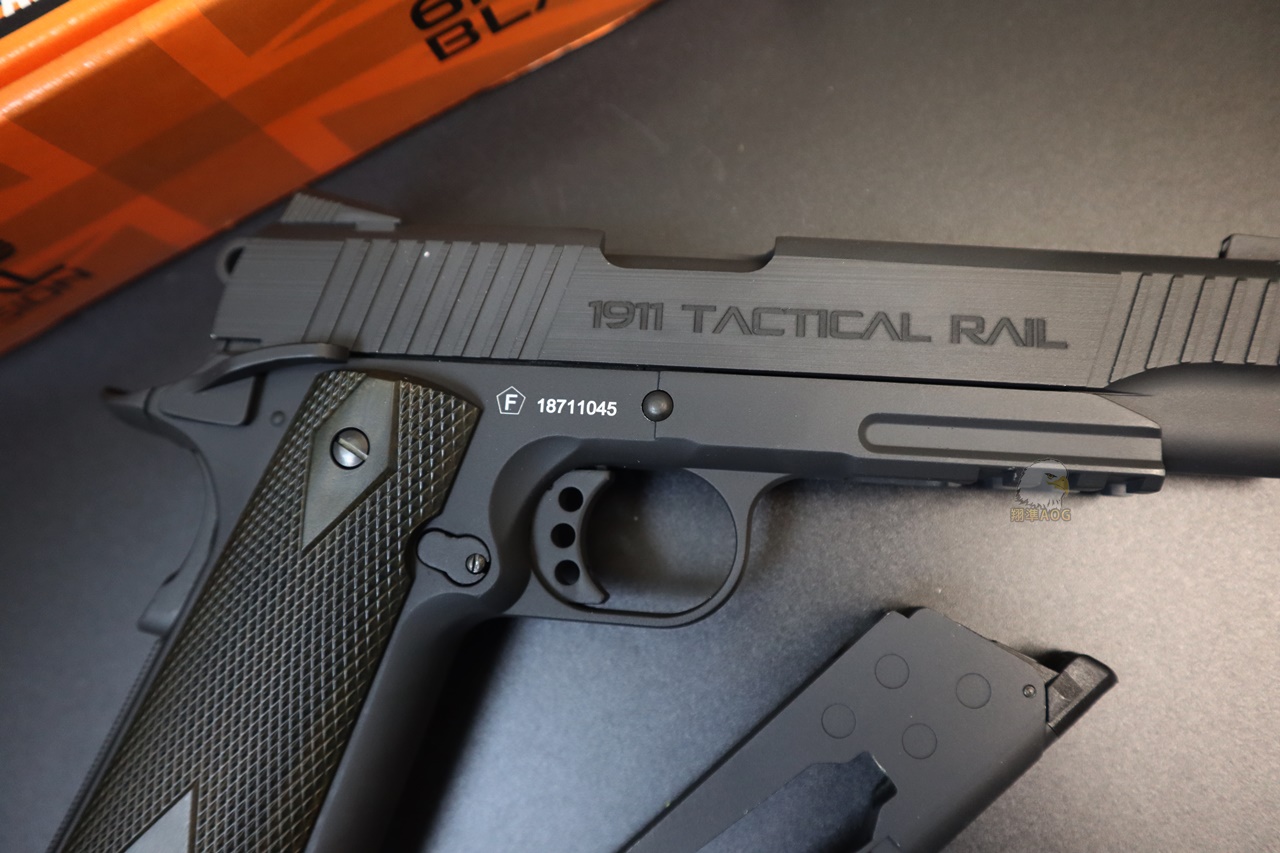 KWC MILBRO 1911鱼骨版黑CO2手枪-1911经典战术轨道CO2枪图8