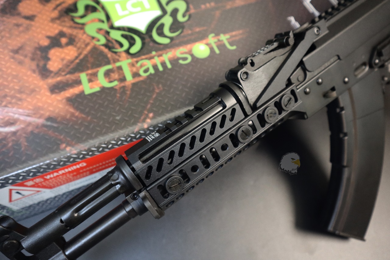 LCT AK-104 AEG电动枪-Sport钢制折叠后托电动枪图5