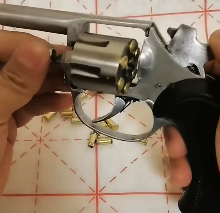 军品商城-六连发左轮发令枪 发令器视频