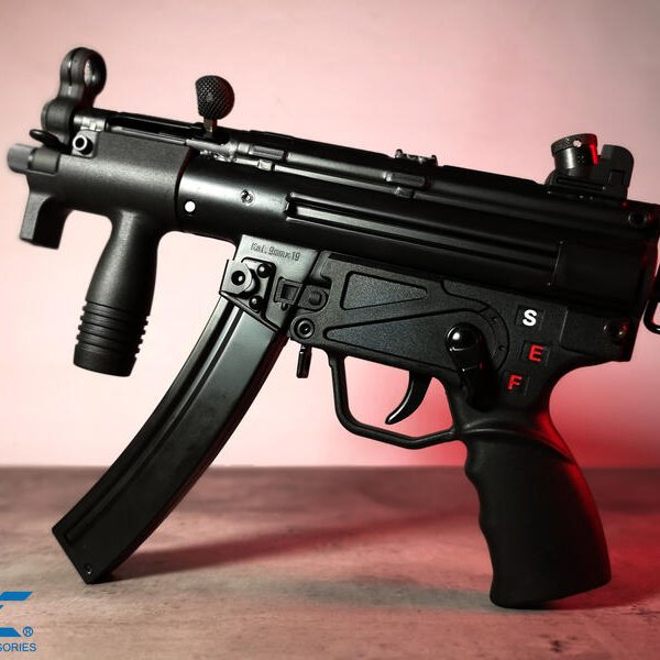 SRC仿真Co2冲锋枪 SR5-KA4短版钢制MP5K 后座力GBB气动枪